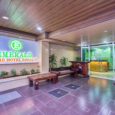 Emerald Island Hotel Balabag  Экстерьер фото